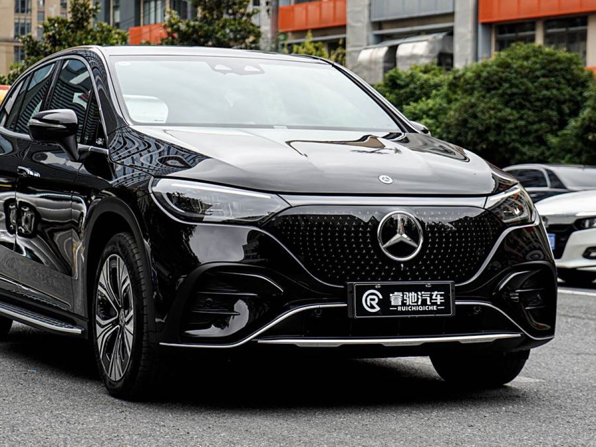 2024年7月奔馳 奔馳EQE SUV  2024款 350 4MATIC 豪華版