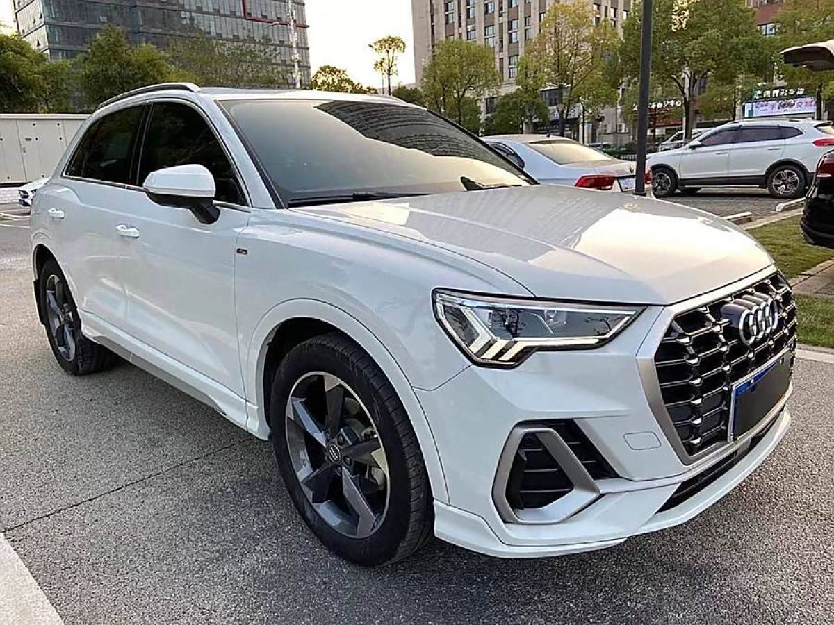 奧迪 奧迪Q3  2021款 35 TFSI 時尚動感型圖片