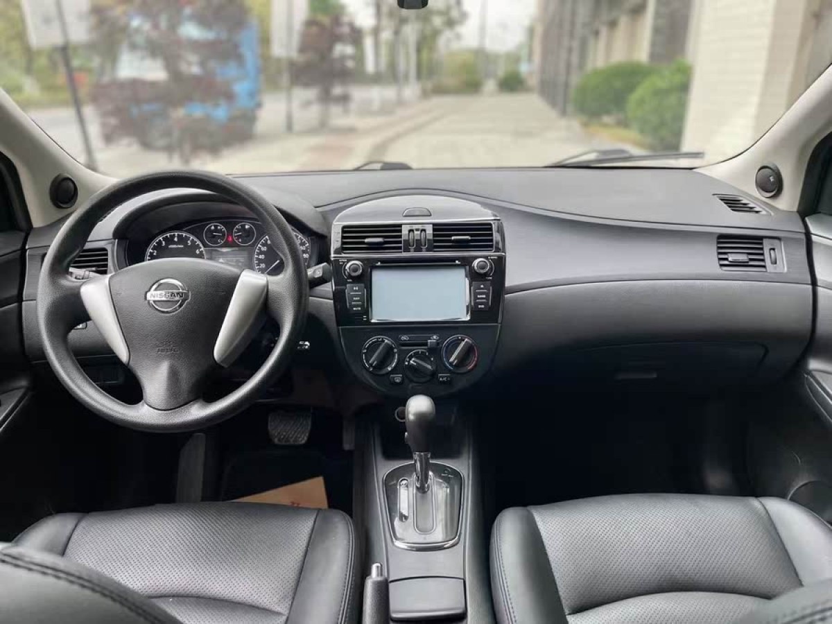 日產(chǎn) 騏達(dá)  2011款 1.6L CVT豪華型圖片