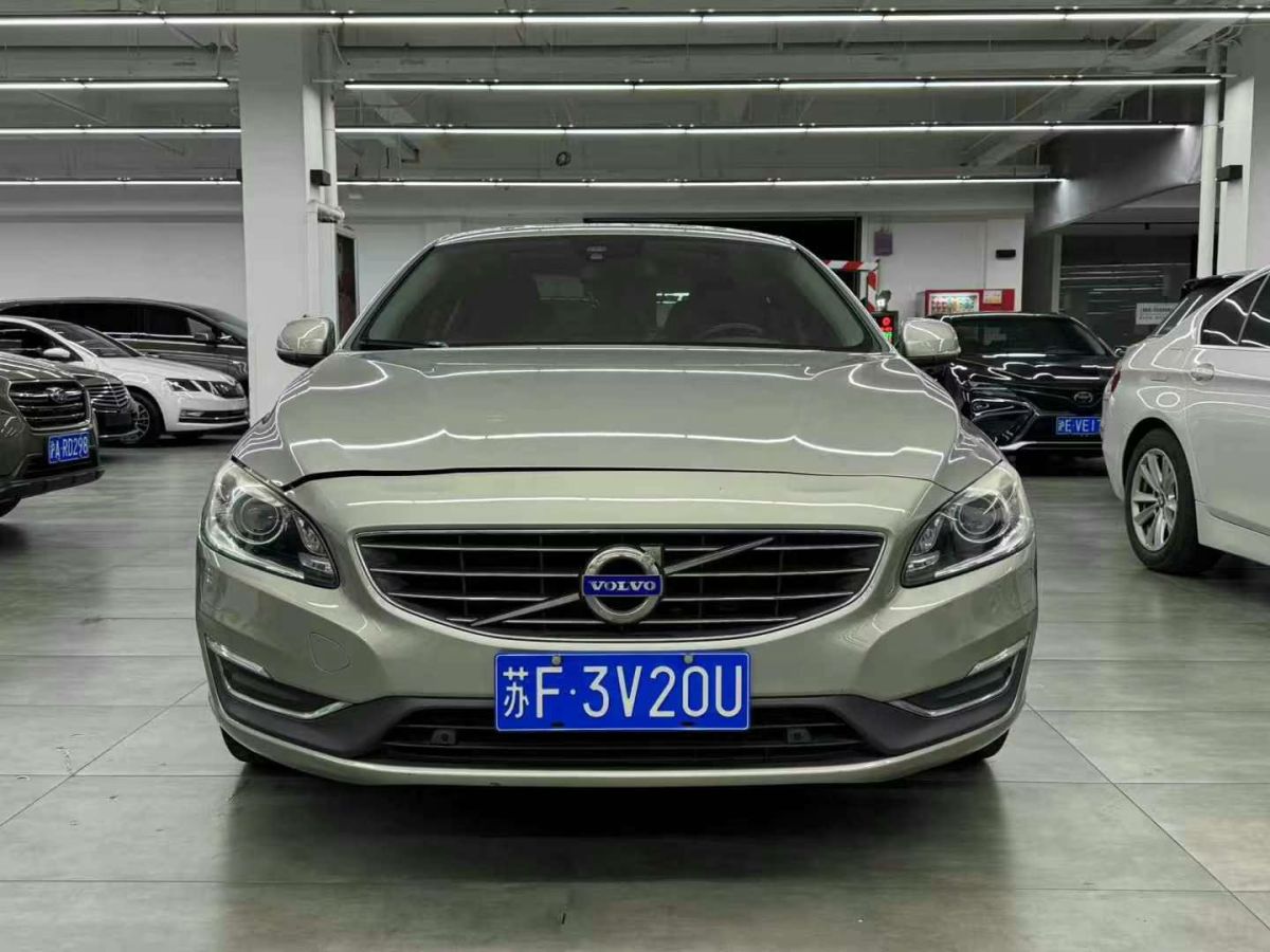 沃爾沃 S60  2016款 L 2.0T T4 智遠(yuǎn)版圖片