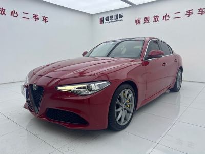 2020年3月 阿爾法·羅密歐 Giulia 2.0T 280HP 豪華運動版圖片