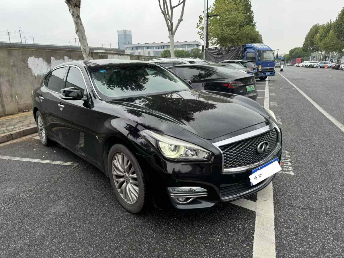 英菲尼迪 Q70  2017款 Q70L 2.5L 奢華版圖片