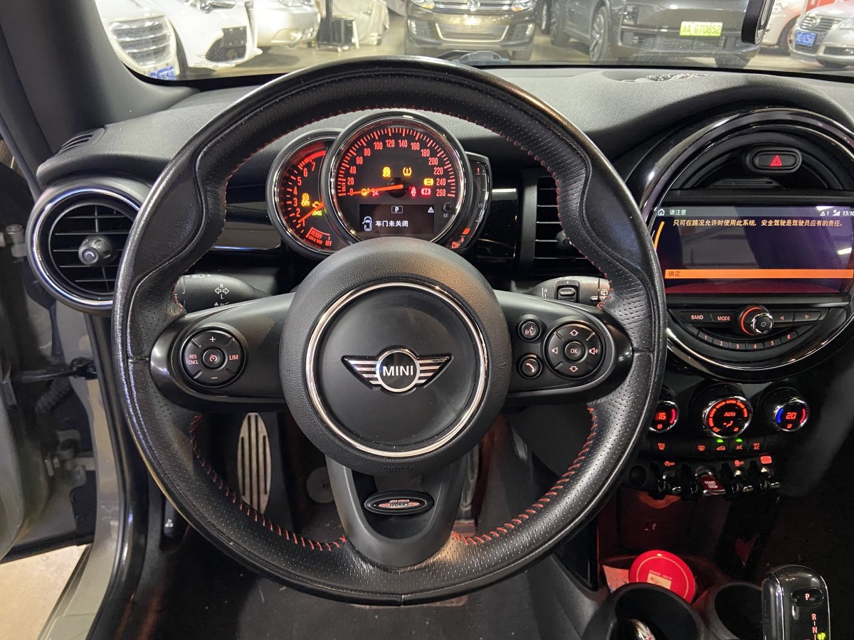 MINI MINI  2019款 1.5T COOPER 賽車手圖片