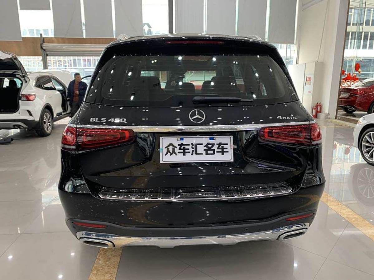 奔馳 奔馳GLS  2022款 改款 GLS 450 4MATIC 豪華型圖片