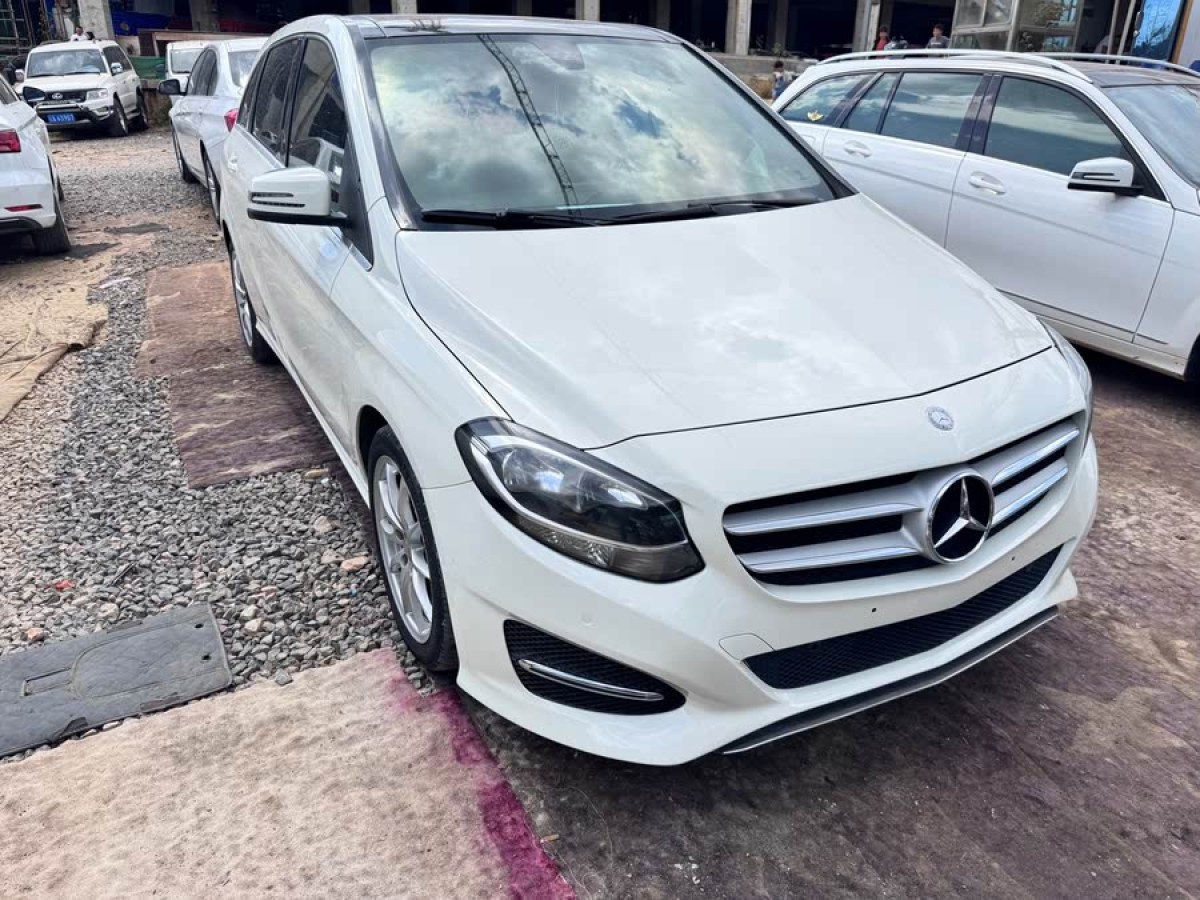 奔馳 奔馳B級  2015款 B 200 動感型圖片