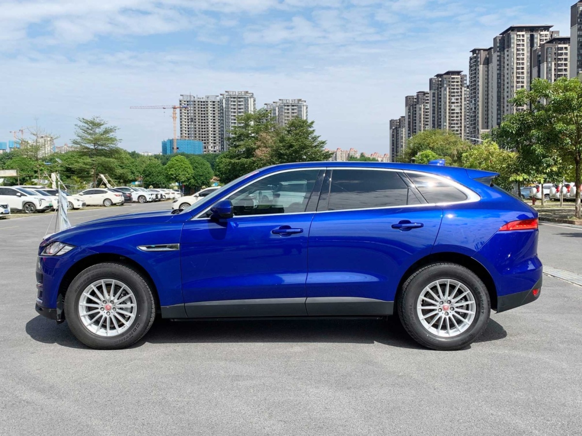 捷豹 F-PACE  2019款 2.0T 四驅(qū)都市尊享版圖片