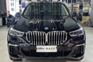 宝马X5 宝马 改款 xDrive 30Li 尊享型M运动套装