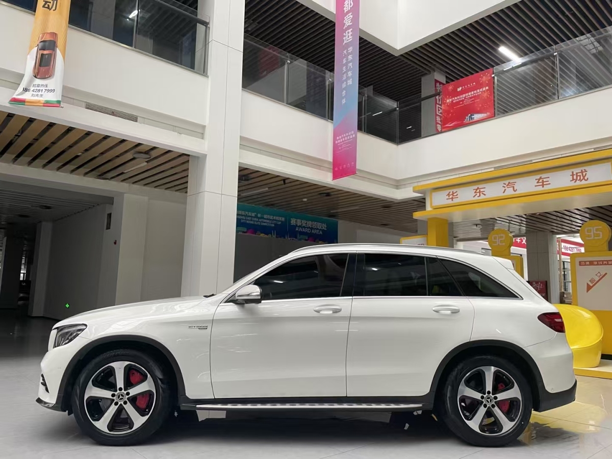 奔馳 奔馳GLC  2018款 改款 GLC 260 4MATIC 豪華型圖片