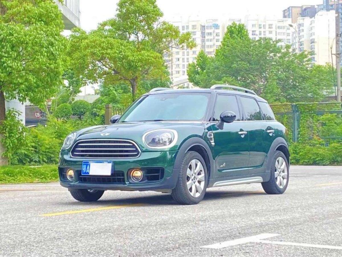 2018年3月MINI COUNTRYMAN  2018款 1.5T COOPER ALL4 經(jīng)典派