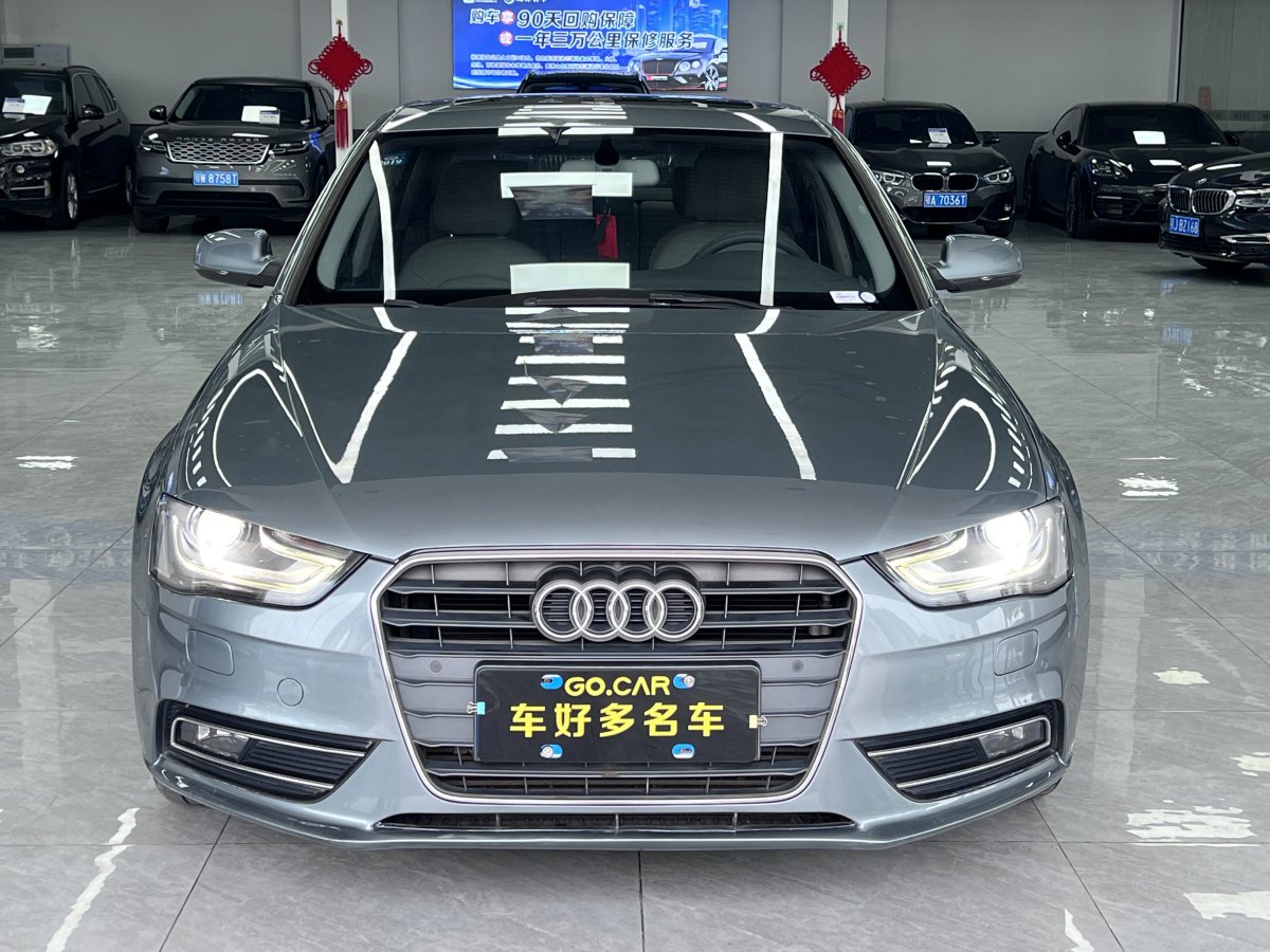 2012年12月奧迪 奧迪A4L  2013款 35 TFSI 自動(dòng)標(biāo)準(zhǔn)型