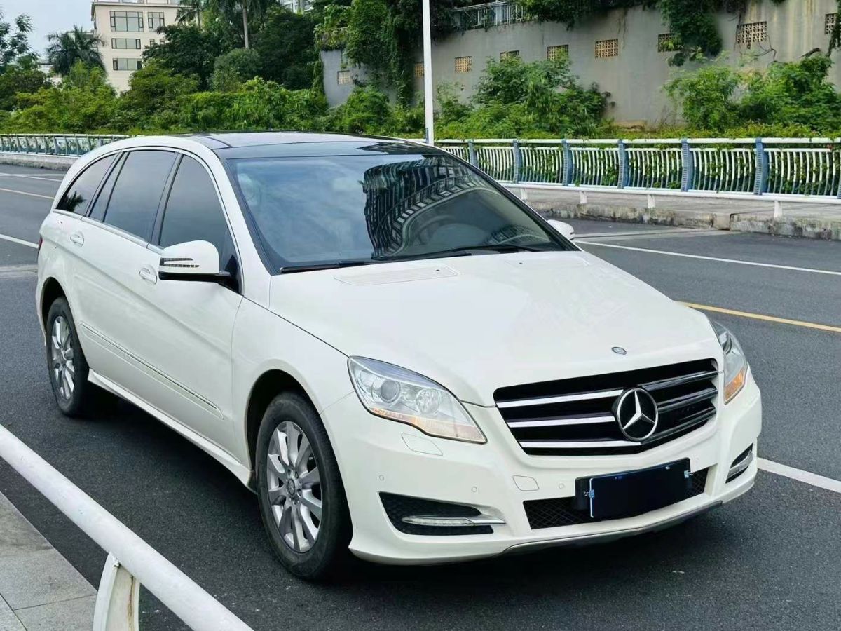 奔馳 奔馳R級(jí)  2014款 R 320 4MATIC 豪華型圖片