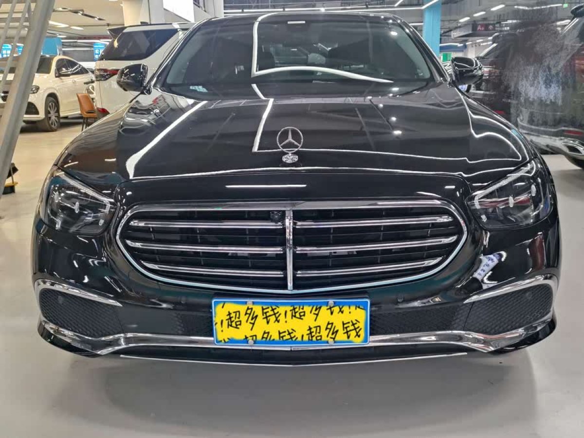 奔馳 奔馳E級  2021款 改款 E 300 L 時尚型圖片