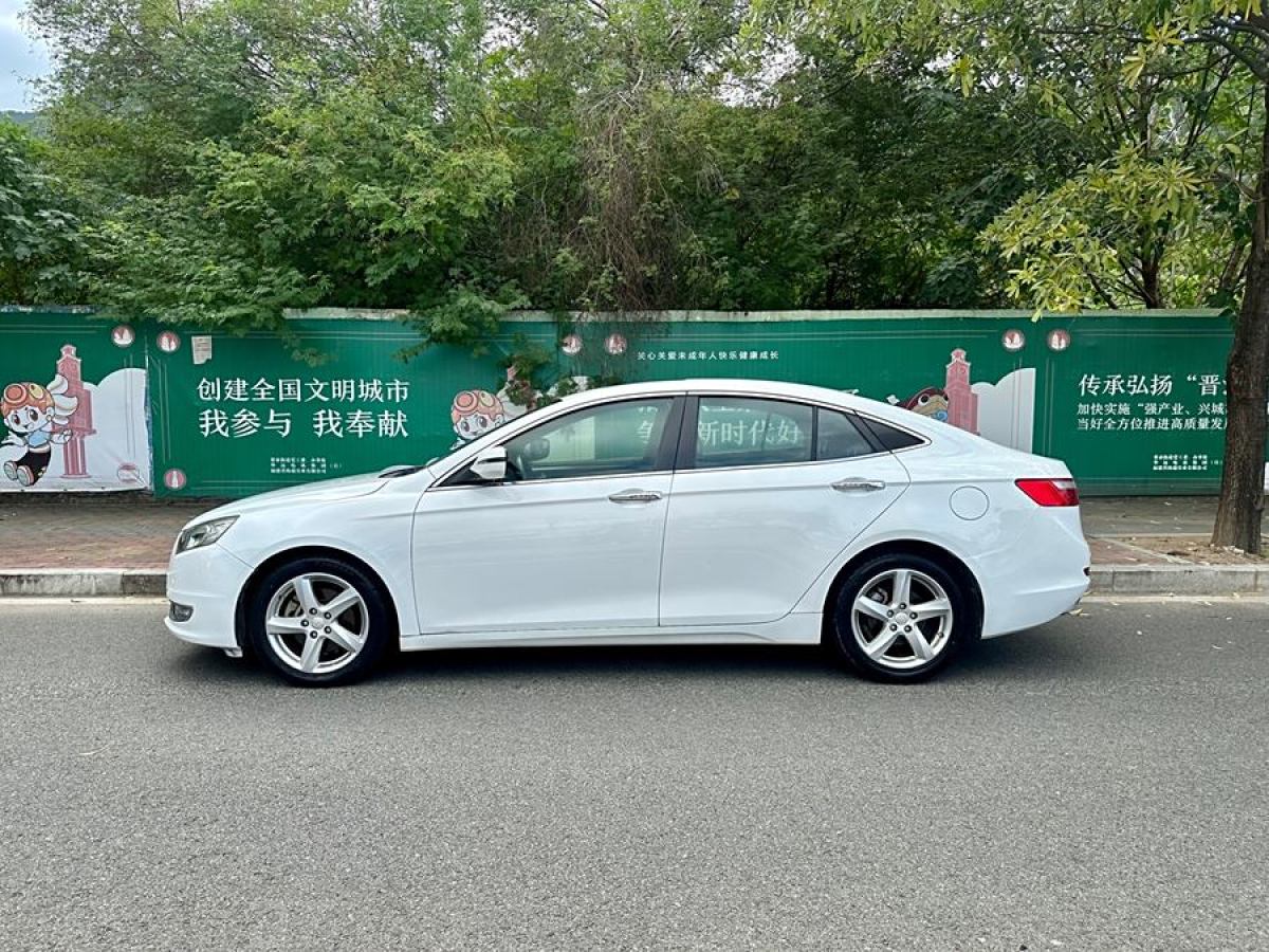 奔腾 B70  2016款 2.0L 自动豪华型图片