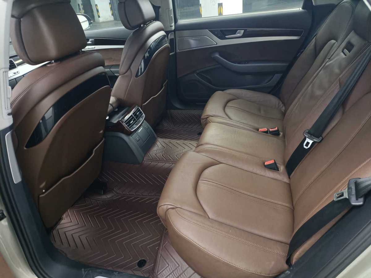 奧迪 奧迪A8  2013款 A8L 45 TFSI quattro舒適型圖片