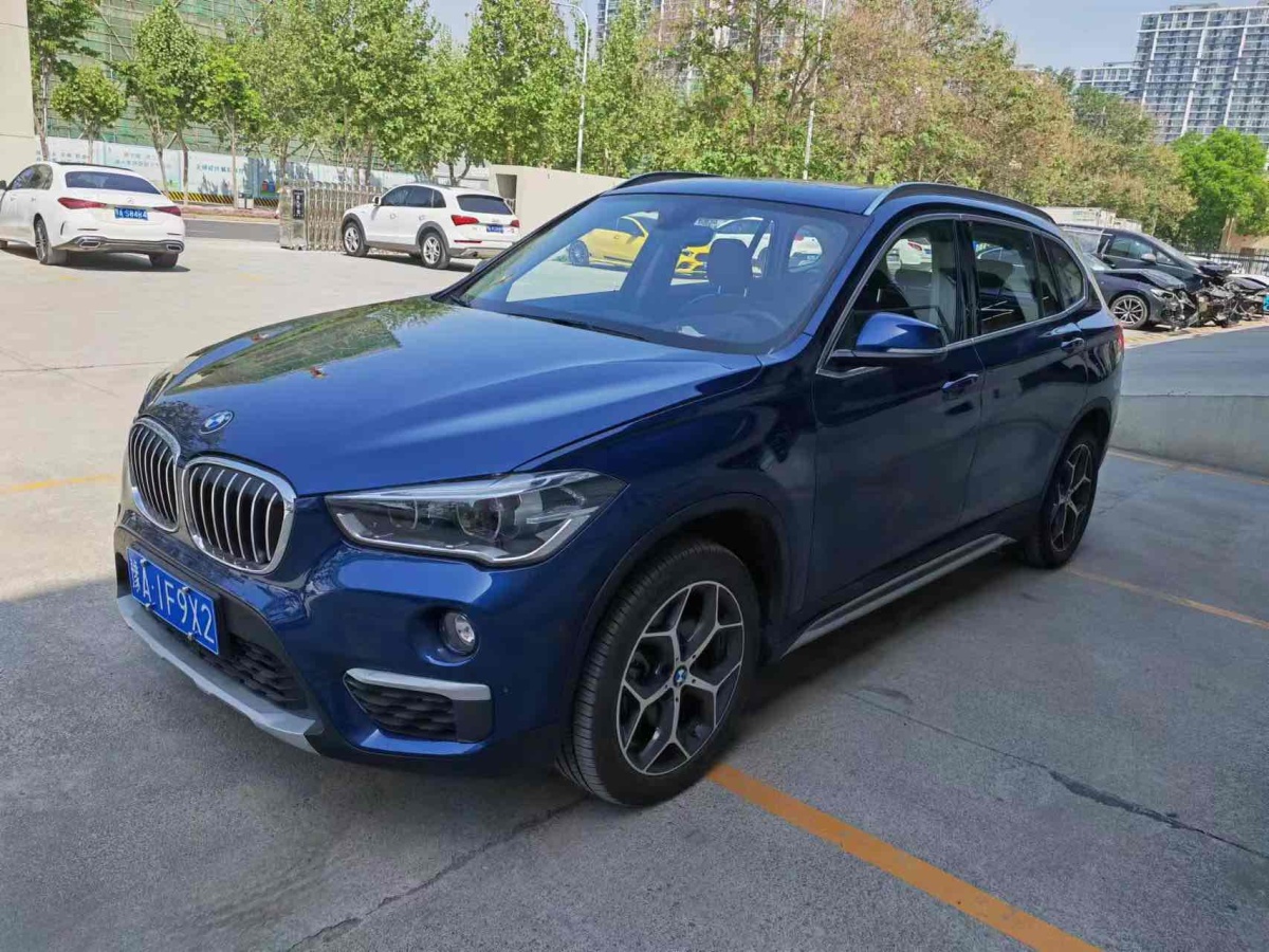 寶馬 寶馬X1  2019款 xDrive20Li 尊享型圖片