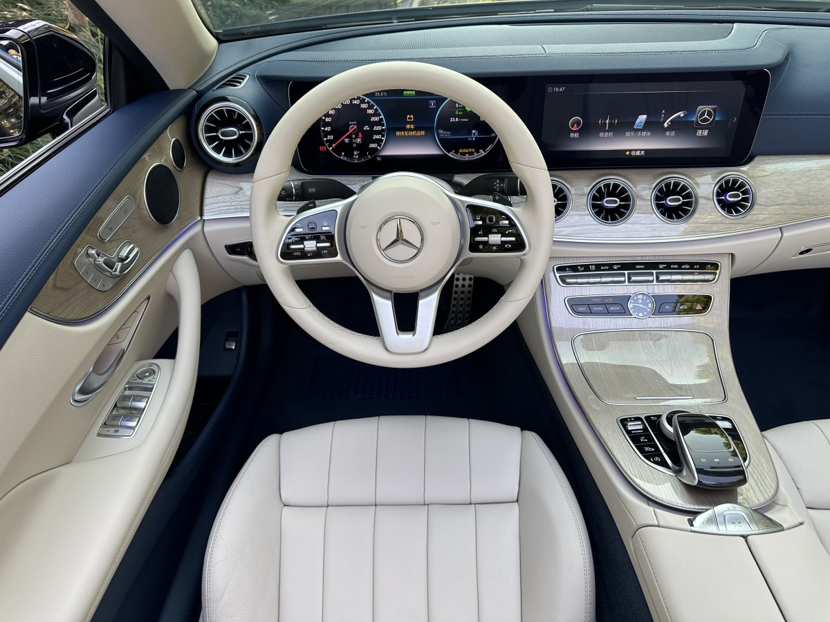 奔馳 奔馳E級  2020款 E 260 4MATIC 敞篷轎跑車圖片