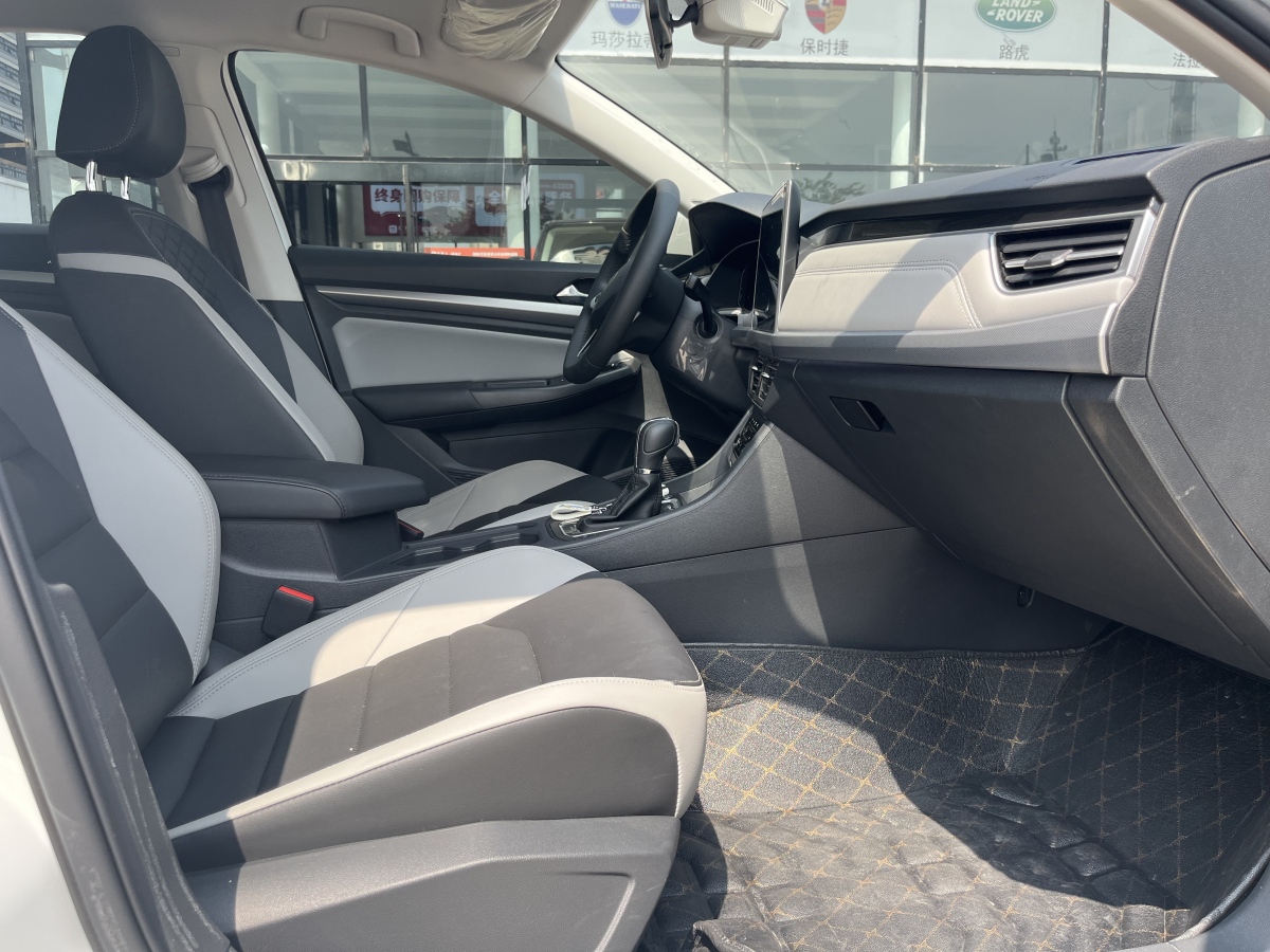 大眾 寶來(lái)  2023款 300TSI DSG尊行版圖片