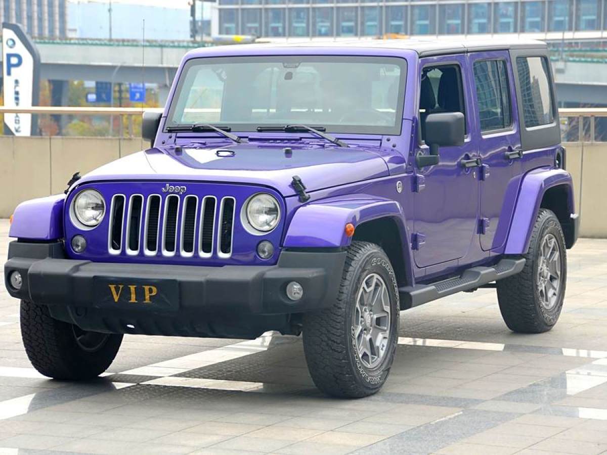 Jeep 牧馬人  2017款 3.0L Sahara 四門舒享版圖片