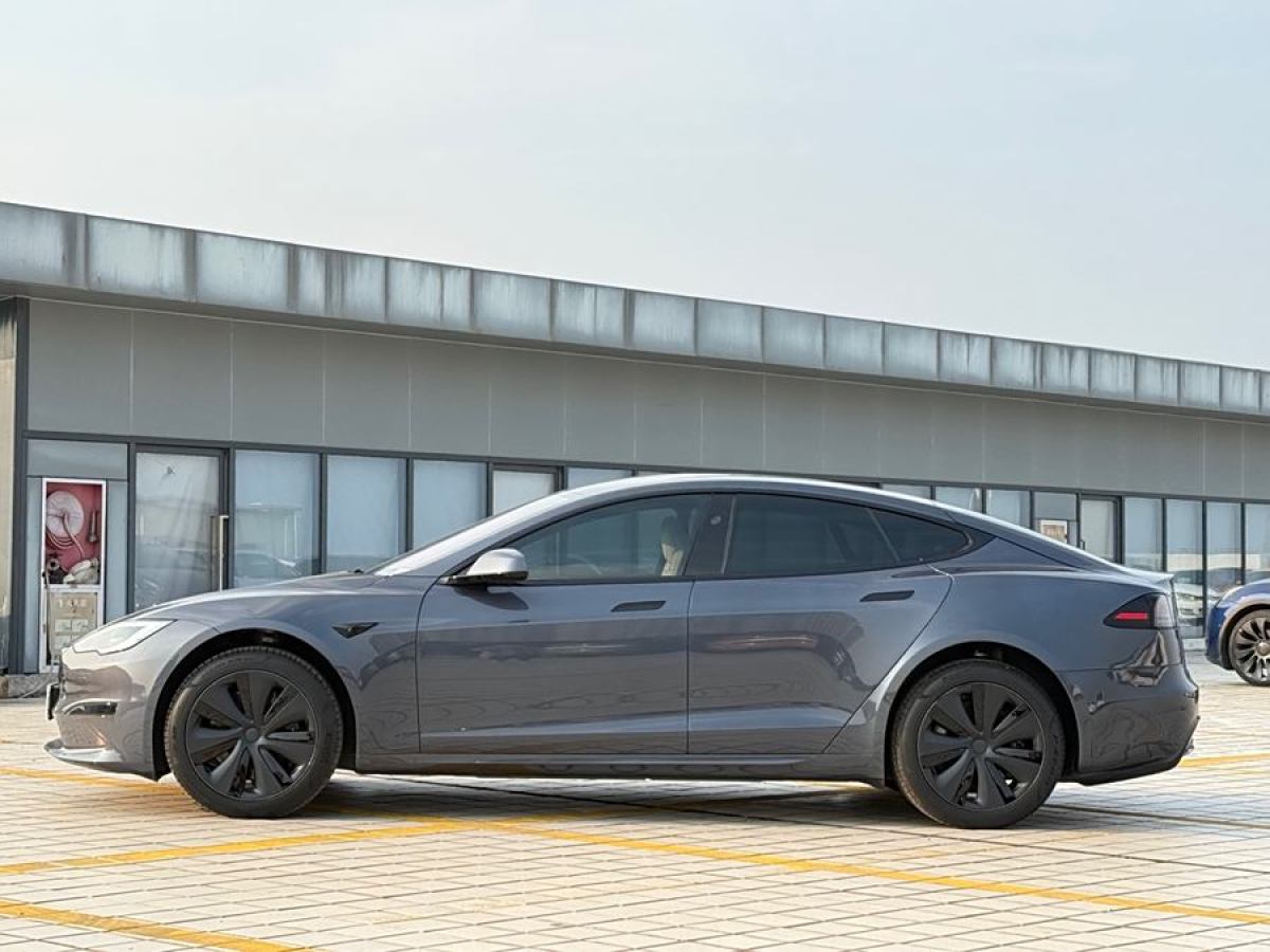 特斯拉 Model S  2023款 雙電機全輪驅(qū)動版圖片