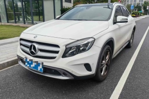 奔馳GLA 奔馳 GLA 200 動感型