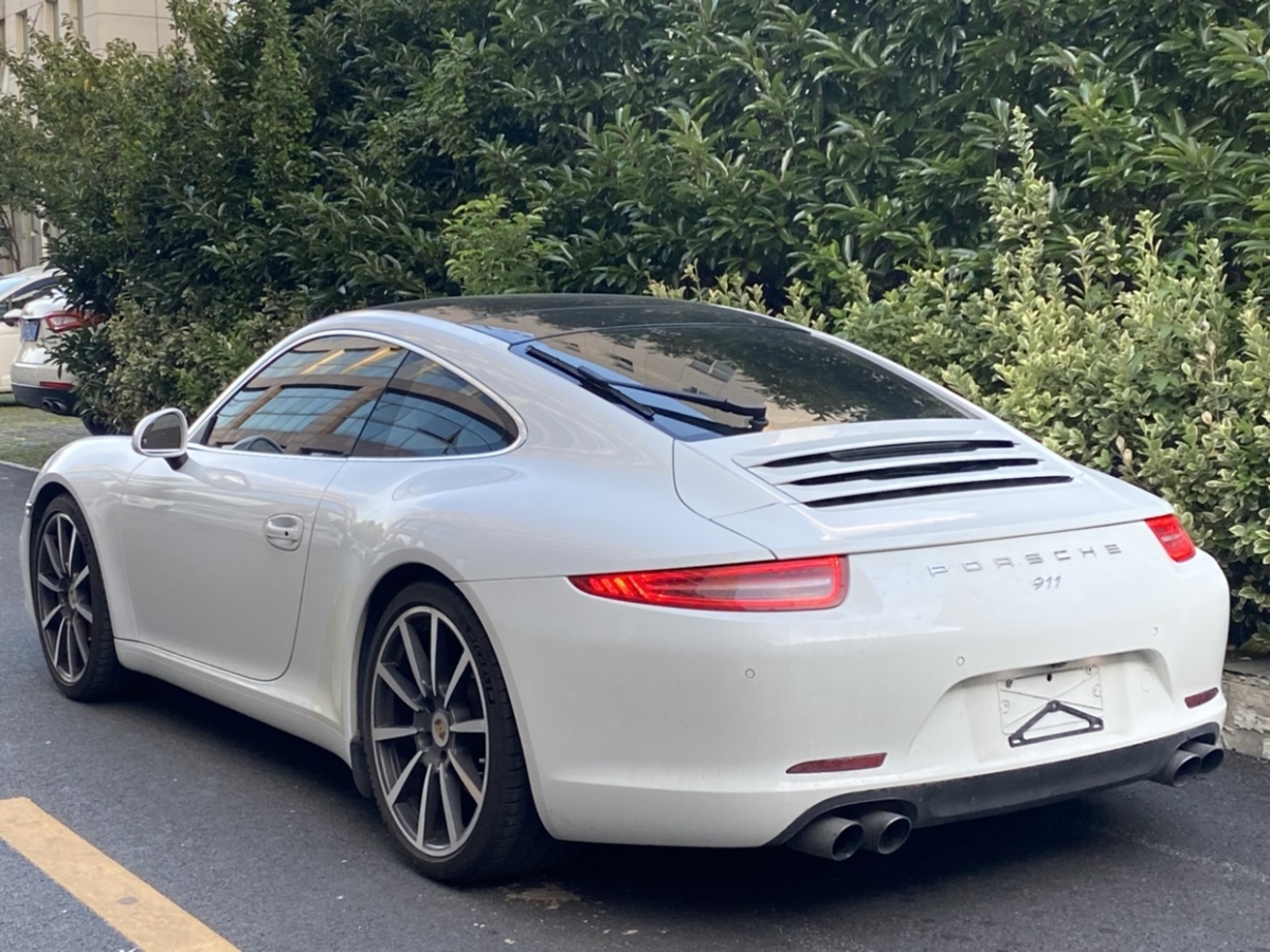 2014年7月保時(shí)捷 911  2012款 Carrera S 3.8L