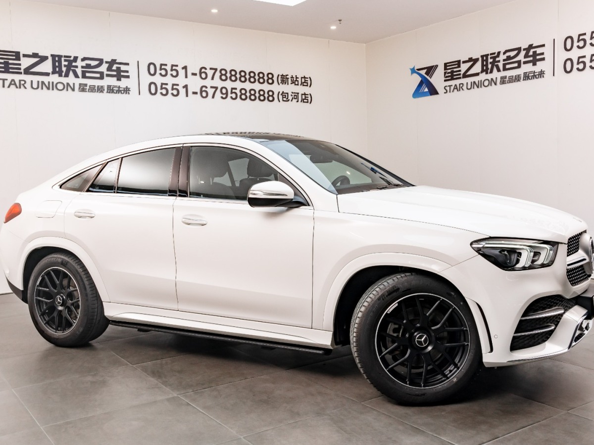 奔驰 奔驰GLE轿跑  2020款 GLE 350 4MATIC 轿跑SUV 时尚型图片