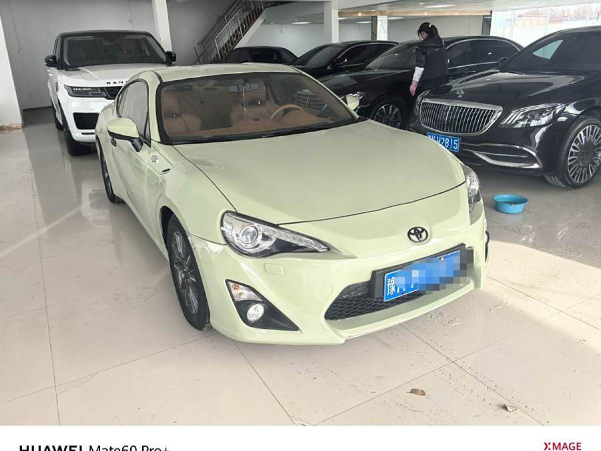 豐田 86  2013款 2.0L 自動(dòng)豪華型圖片