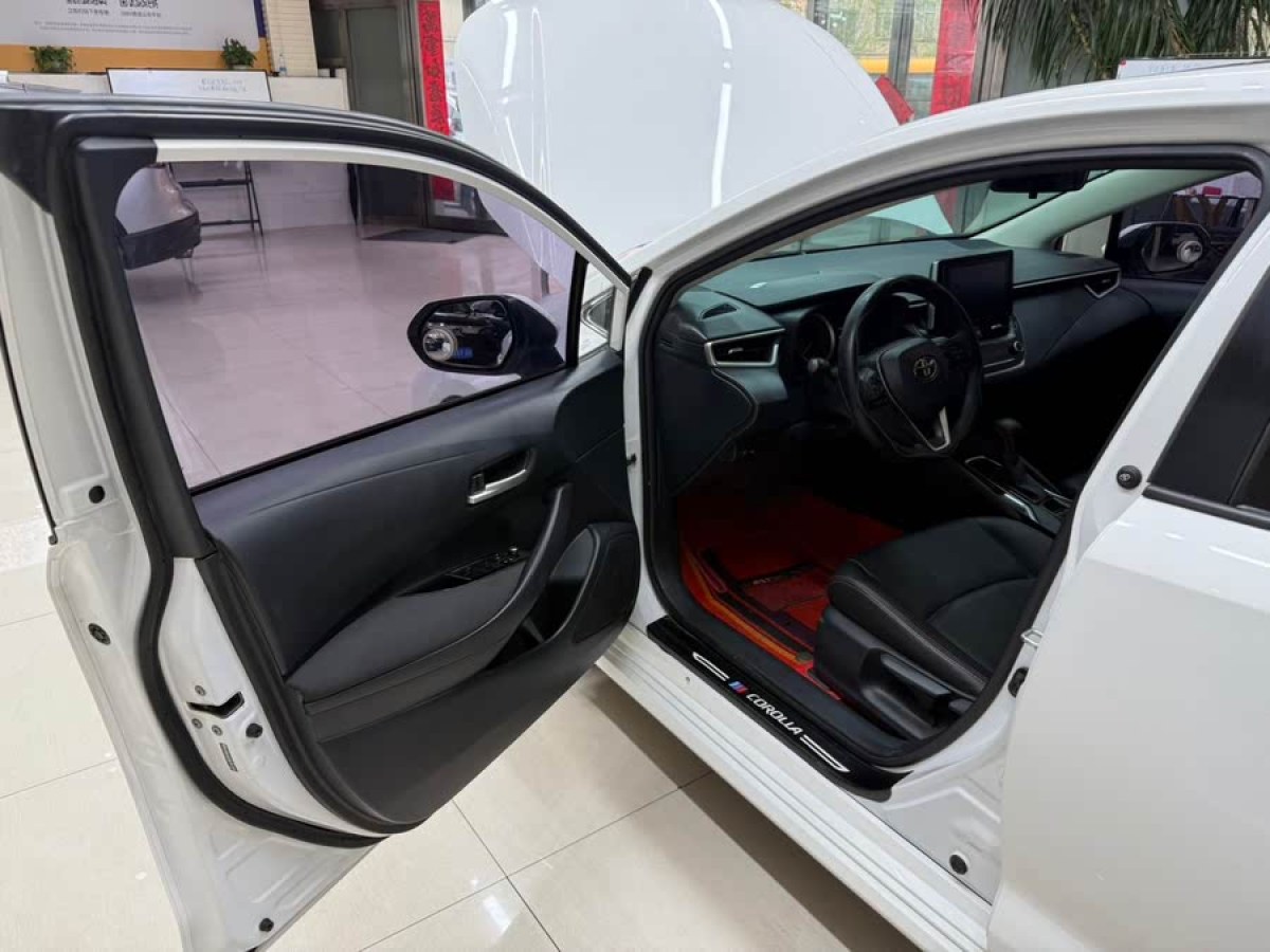 豐田 卡羅拉  2019款 1.2T S-CVT 運動版圖片
