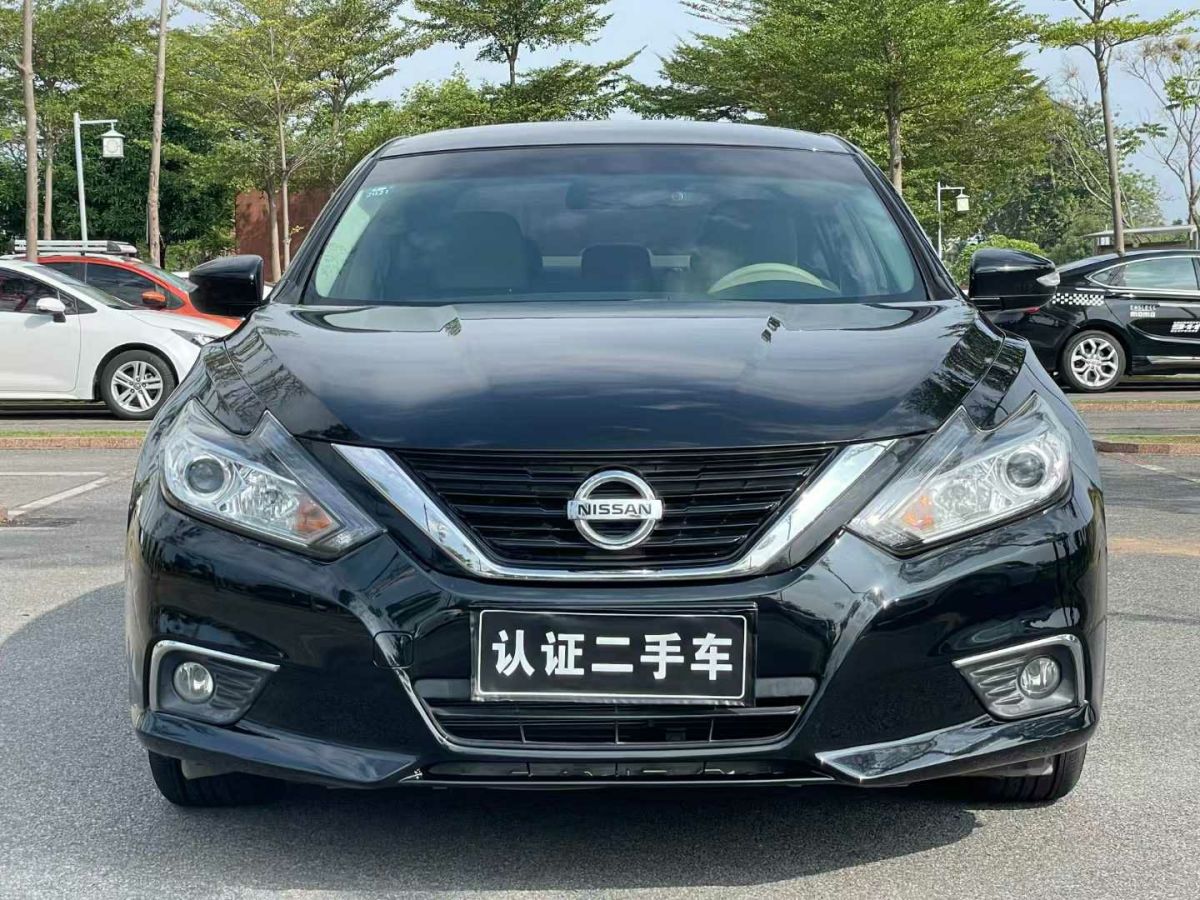 日產(chǎn) 天籟  2019款 2.0L XE 時尚版圖片