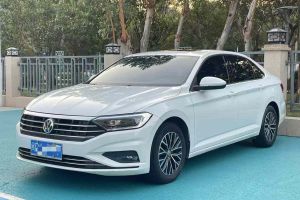 速騰 大眾 200TSI DSG時(shí)尚型