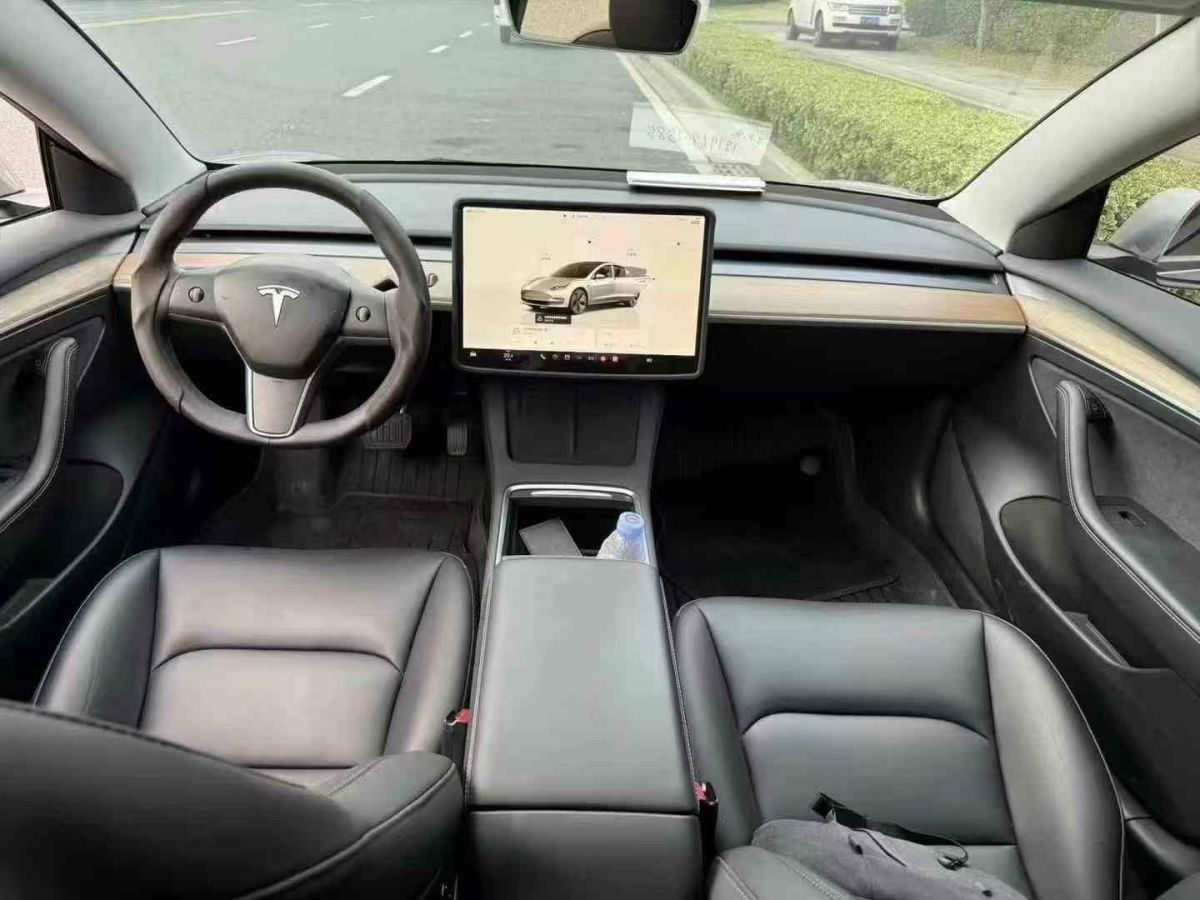 特斯拉 Model S  2023款 三電機全輪驅(qū)動 Plaid版圖片