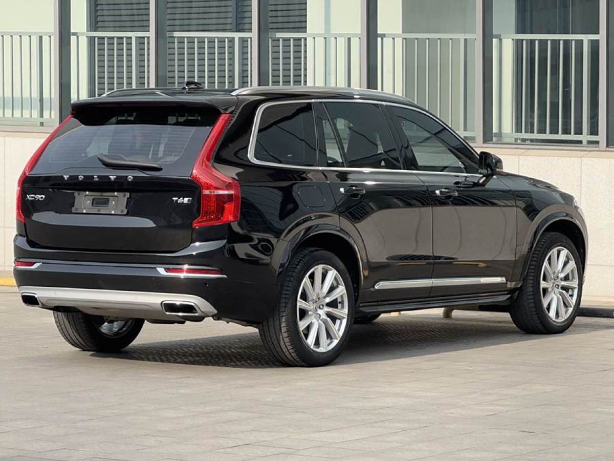 沃爾沃 XC90  2019款  T6 智逸版 7座 國(guó)VI圖片