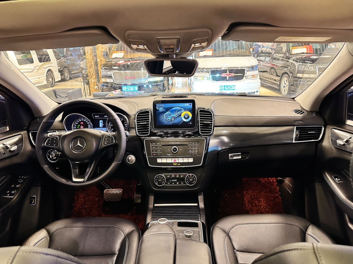 2017年10月奔驰 奔驰GLE轿跑  2017款 GLE 320 4MATIC 轿跑SUV