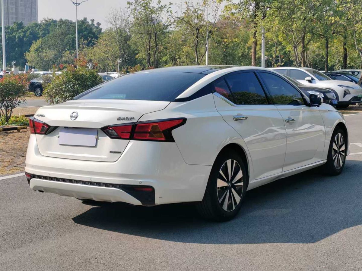 日產(chǎn) 天籟  2022款 2.0L XE 純享版圖片