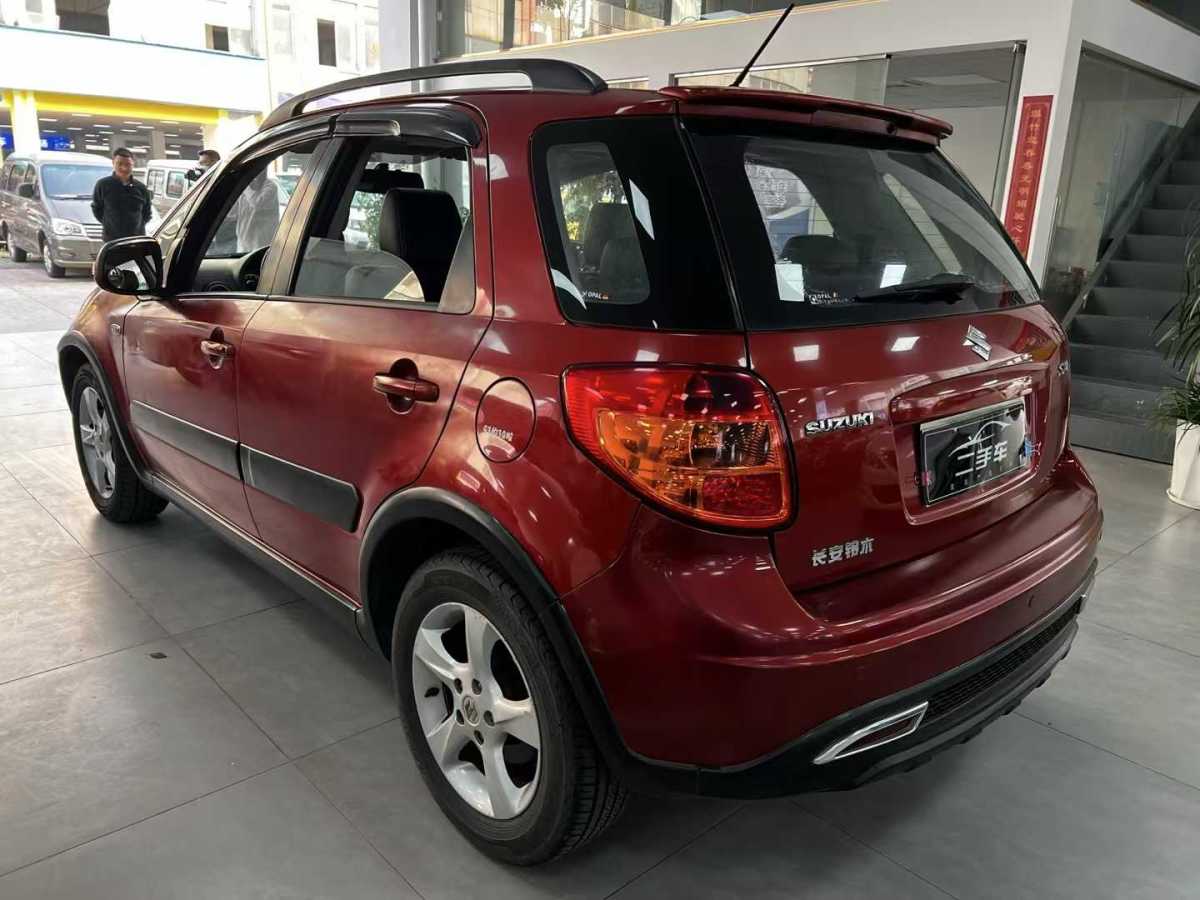 鈴木 天語(yǔ)  2011款 SX4 1.6L 兩廂運(yùn)動(dòng)型圖片