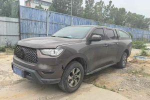 炮 長城 2.0T商用版手動柴油四驅精英型標箱GW4D20M