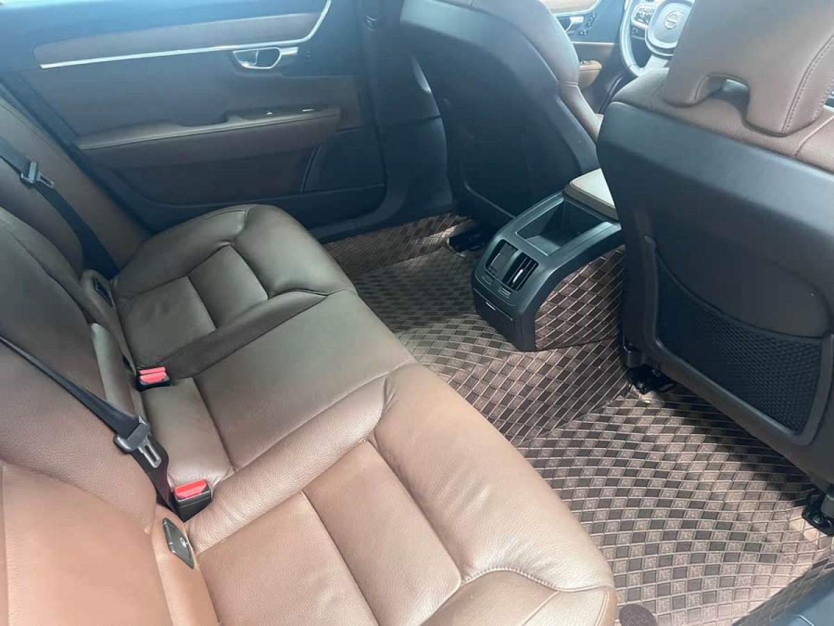 沃爾沃 S90  2020款 改款 T5 智逸豪華版圖片