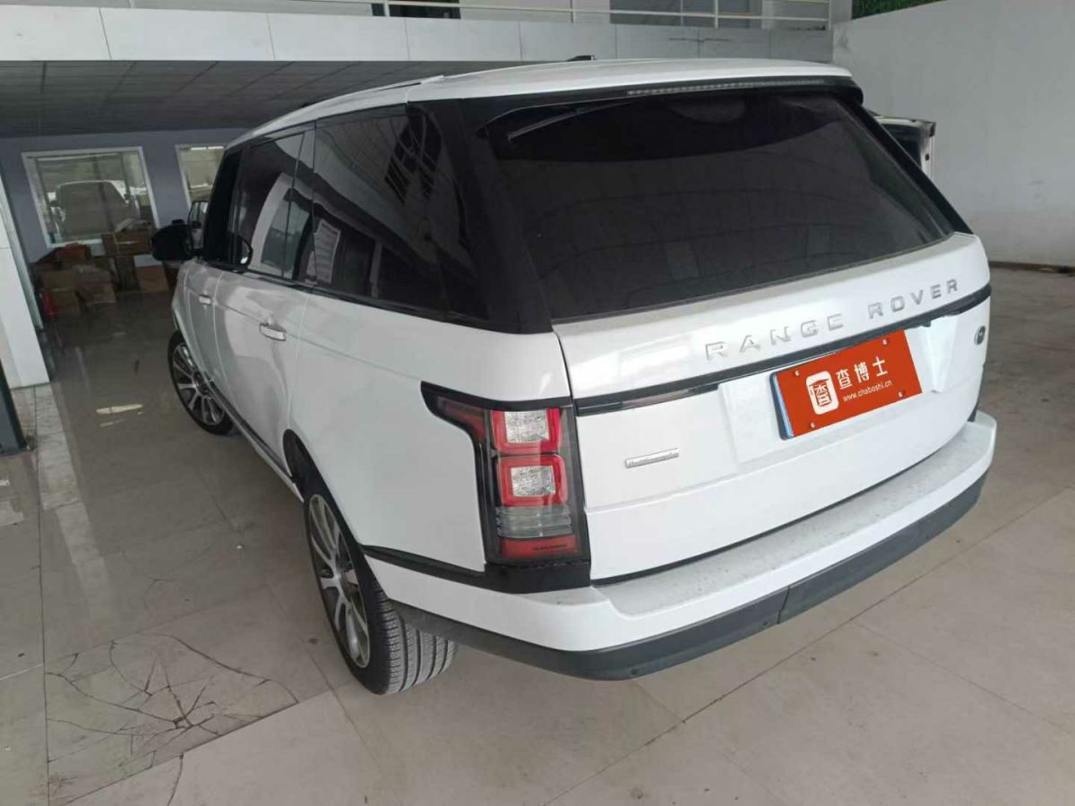 路虎 攬勝  2017款 極光Convertible 2.0T HSE Dynamic 美規(guī)版圖片