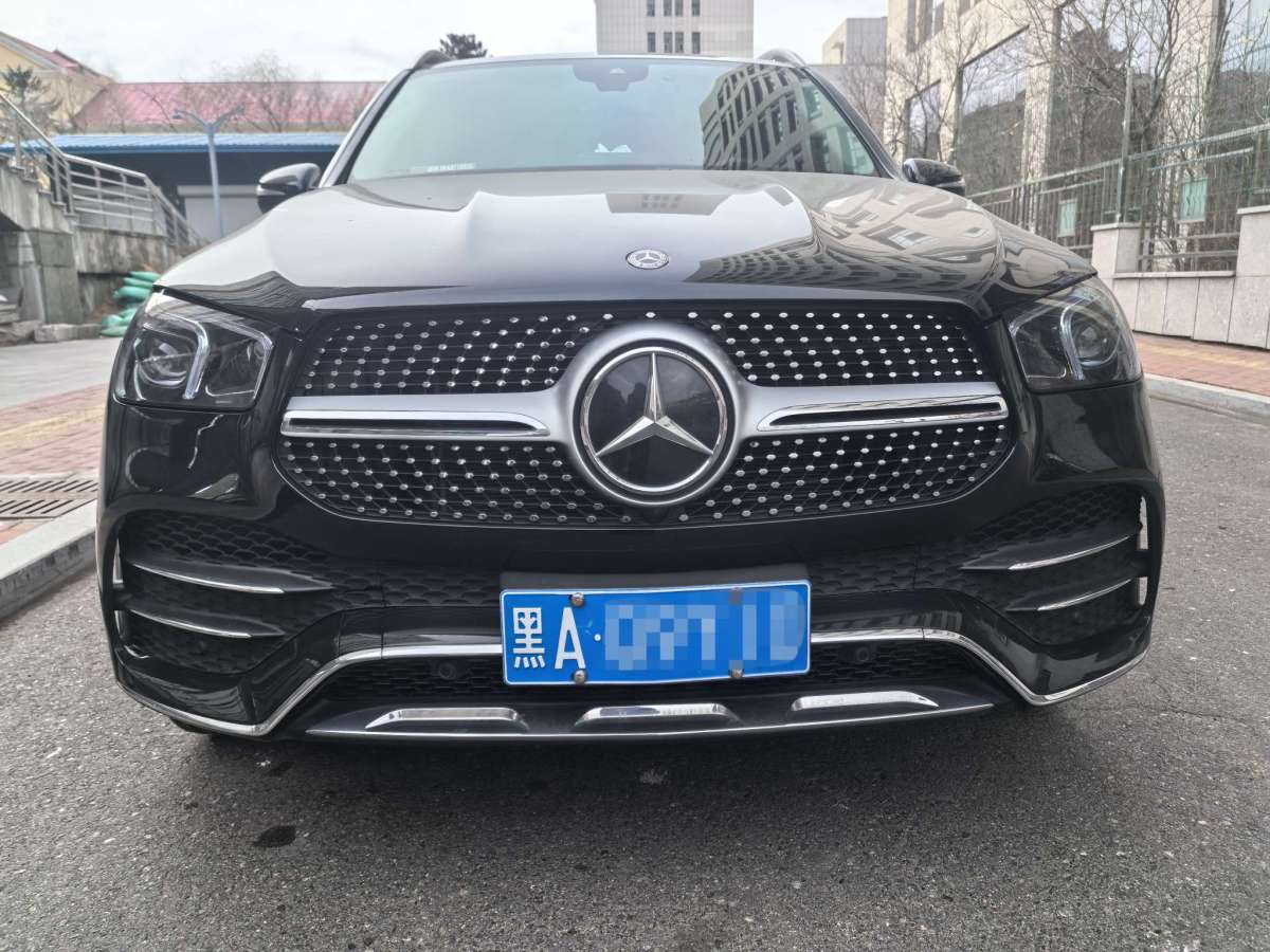 奔馳 奔馳GLE  2020款  GLE 350 4MATIC 時(shí)尚型圖片