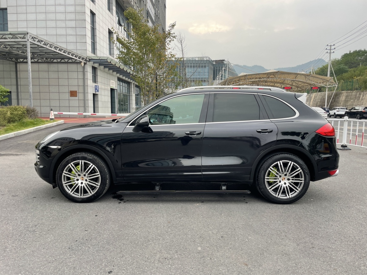 2014年6月保時捷 Cayenne  2014款 Cayenne Platinum Edition 3.0T