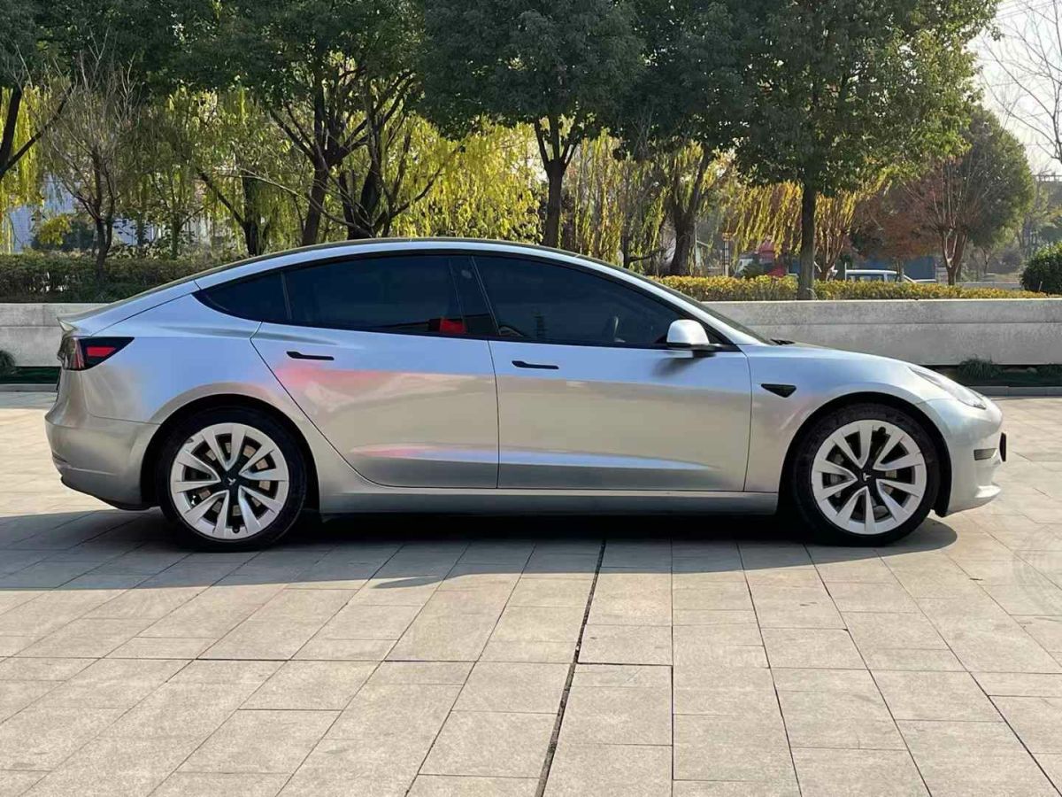 特斯拉 Model S  2021款 Plaid Plus 版圖片