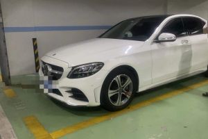奔馳C級(jí) 奔馳 C 300 L