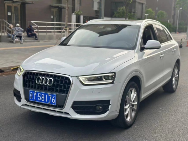 奥迪 奥迪Q3  2015款 30 TFSI 进取型