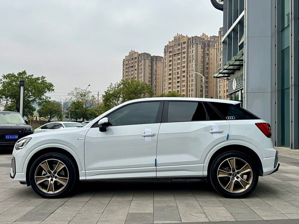 奧迪 奧迪Q2L  2024款 35TFSI 時尚動感型圖片