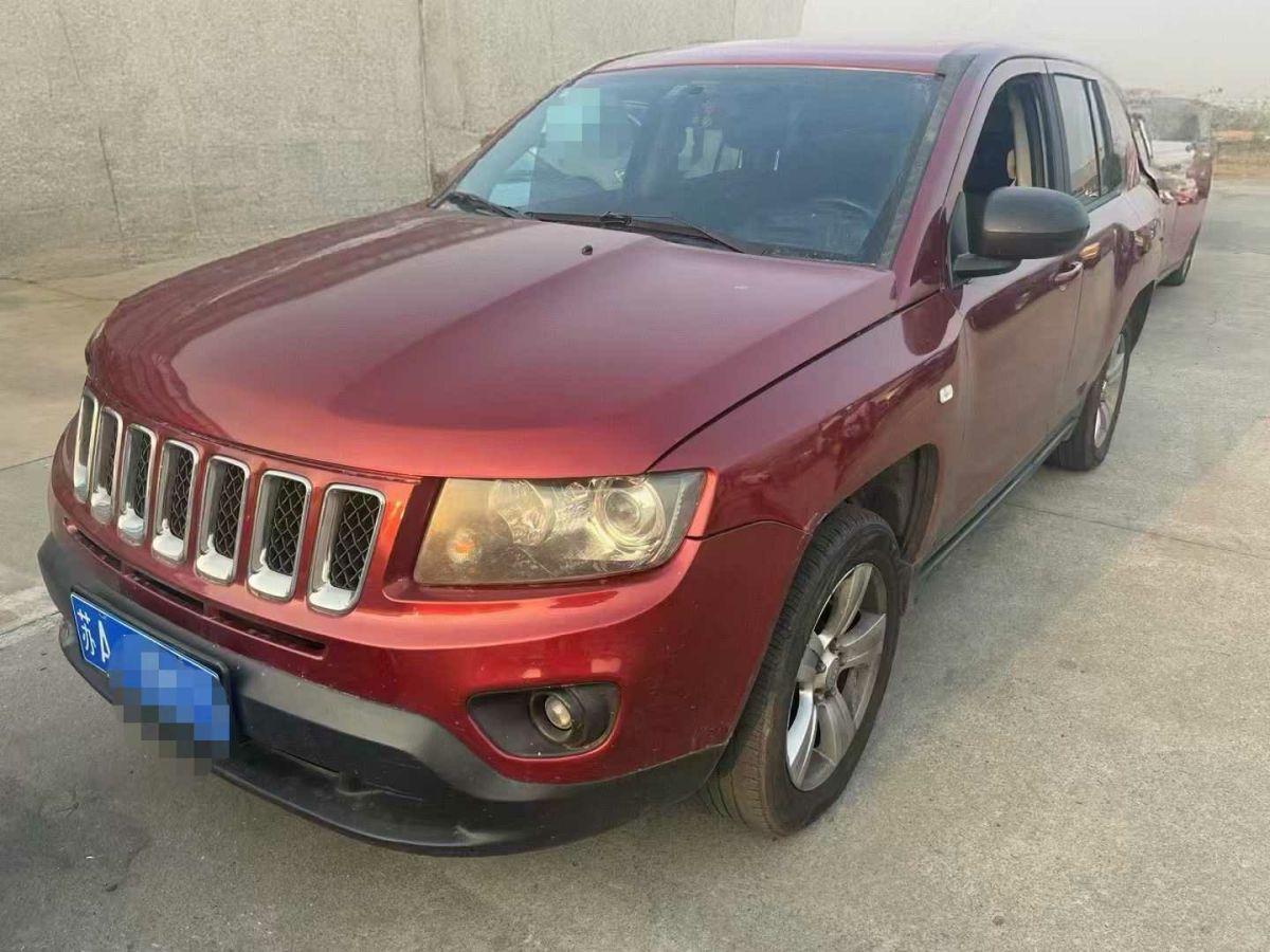 Jeep 指南者  2014款 2.0L 兩驅(qū)豪華版圖片