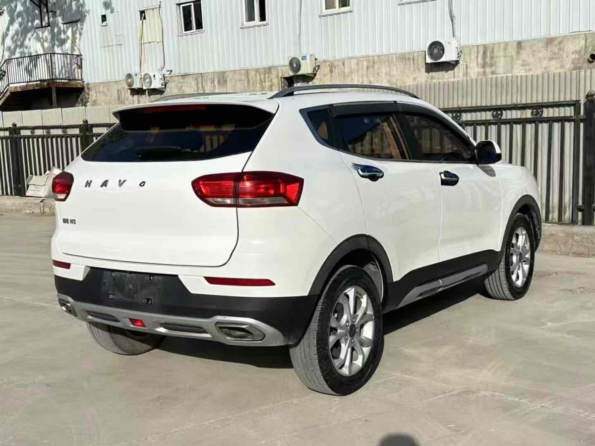 哈弗 H2  2017款 1.5T 兩驅(qū)豪華型紅標(biāo)圖片