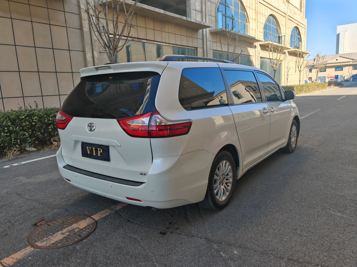 豐田 塞納  2006款 3.5L XLE 兩驅(qū)圖片