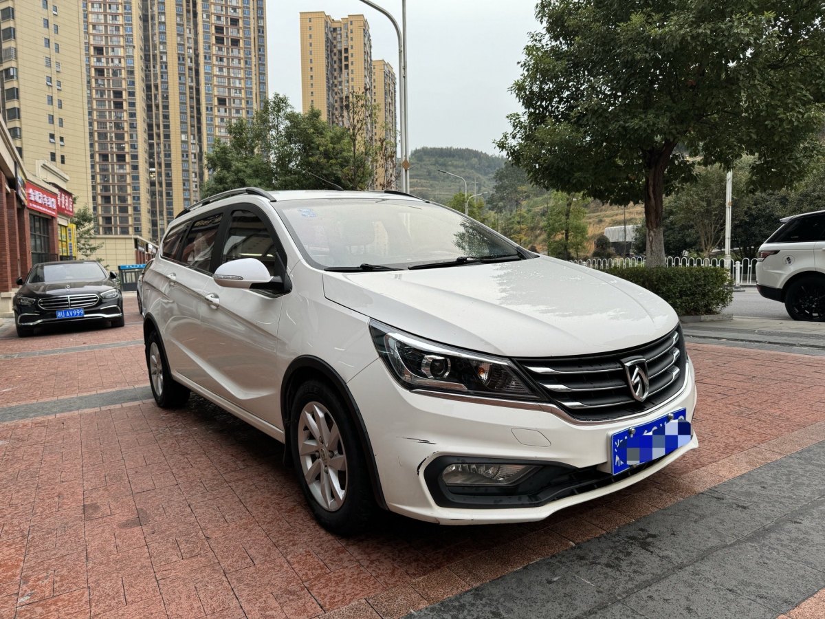 寶駿 310W  2019款  1.5L 手動時尚型 國VI圖片