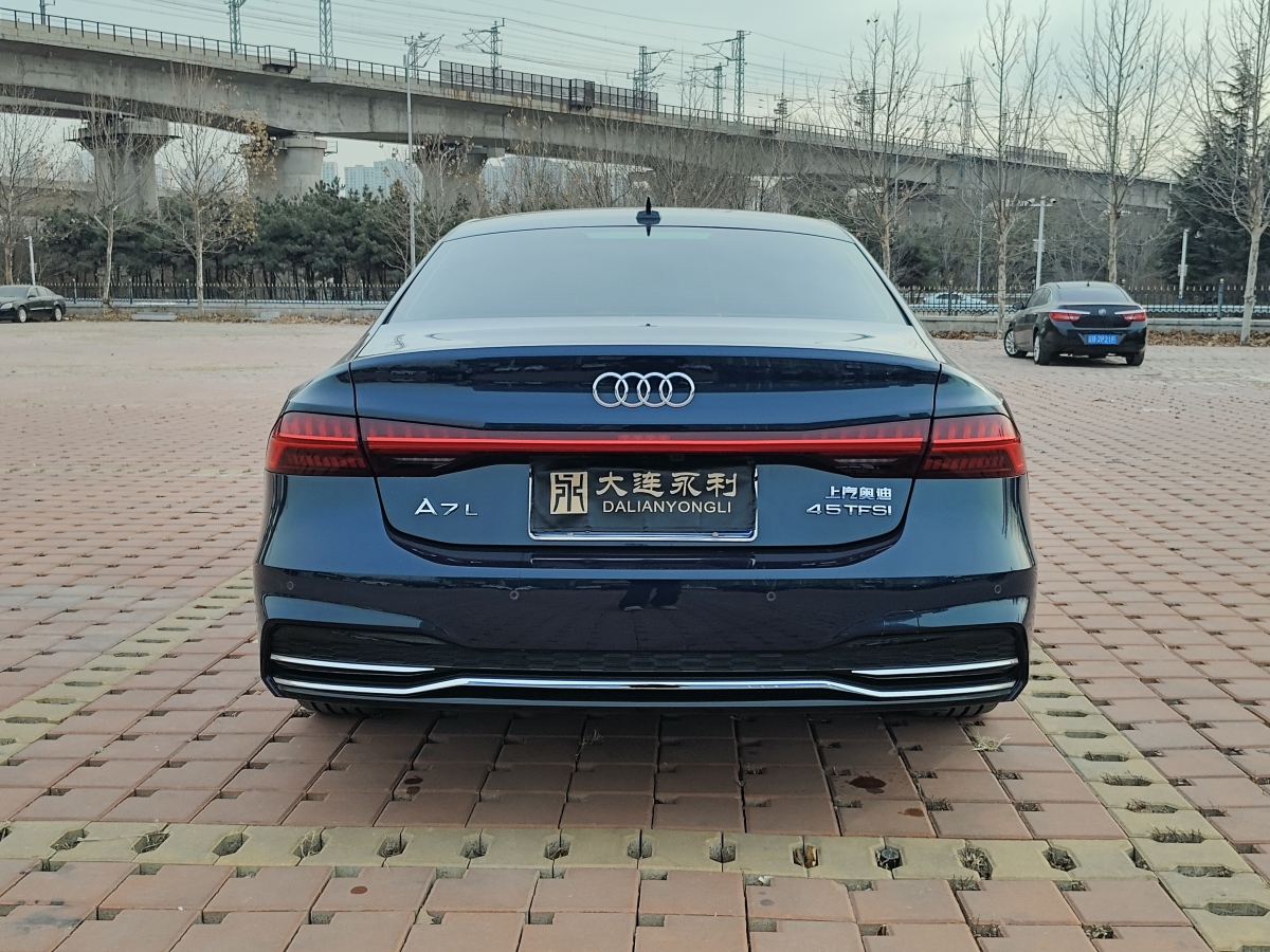 奧迪 奧迪A7L  2024款 45TFSI S-line 筑夢型 流晶套裝圖片