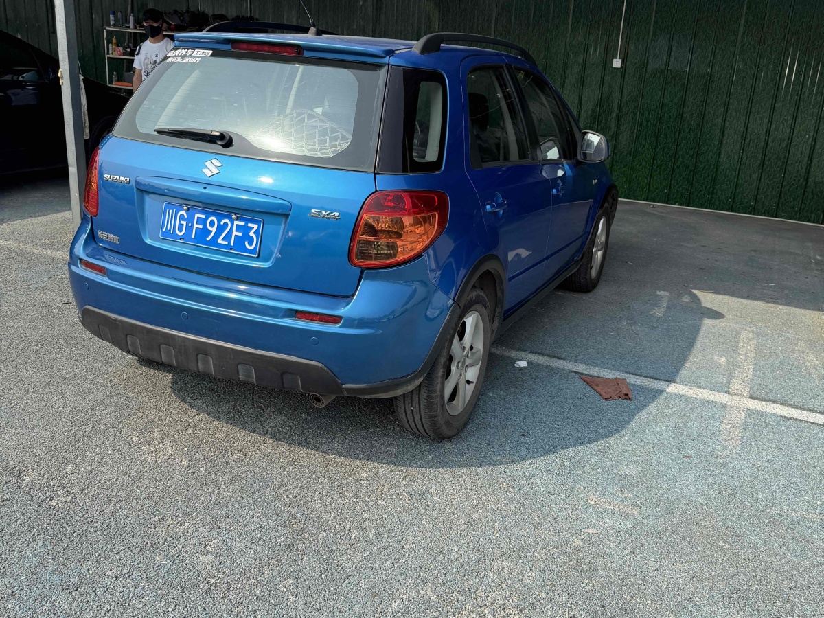 鈴木 天語(yǔ)  2009款 SX4 1.6L 兩廂運(yùn)動(dòng)型圖片